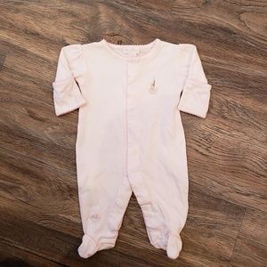 Kissy kissy Preemie Noah's ark sleeper like new